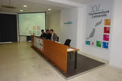 img/b/R29vZ2xl/AVvXsEhrhFe4AuqOfrUIGjFdeJEz3iVXU2nHr-xj-a2xvWN85B2yiJYAoMNkLc3bxcP4sKPTYyFMVjrFolVNDXSTG7hTcQtmW4dlwU9gPG_g1NJwP96R03r-n3SSXupH6g1r-fZmEd8dG5CaoWJZ/s400/Jornadas_Estudio_Fuerteventura-Lanzarote_3.JPG