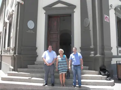 OLYMPUS DIGITAL CAMERA