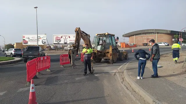 img/a/AVvXsEhbA2Z1dnJiOoKG2z80t1VBj4HGcU9ZHb9KFGXcZZCFEtY4q9g5JBC3ahmtrJKEGwBitQVt68KSecu14jladXiTzK2tHMM9jH77umeY3LeLhQks5HaiUVwgoF7eN3XPVc0QEbRs0zpZpavdFrTdAgYlLwjvbdhfuQ9IEIUuqOPx867ozF2iciMT5NHMEA=w640-h360