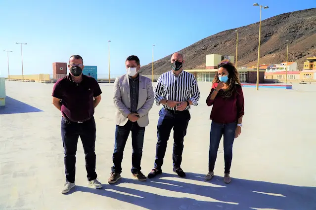 img/a/AVvXsEgp3rvO_23uCkBeHK3HUJaFssa7ra4q6XwI3tVRcqiL7fYftwZbZD_hItW5OOPgcieLlpJbzygrtmrbC7BRAKqvBVnsRCW3uetN_nWSwkNUOqrqbETxy2pqWWHwKZ7xWAVuH9JrowNrrtn-iEEGpdoizooF0KV9QHKz2_k8-qBAzis0GZM_WDSQ9Aj4gQ=w640-h426