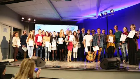 img/b/R29vZ2xl/AVvXsEgI3eihfUXZiYFla-CCOki2aK-wrSACMnyU-28CdhA2aRa2k89RItIWvb4DvBjkgs1CqIe-fPFj0E9dcmtoDiIps_zeY5_ubq60HO4_KEtfYaZNXNu5_pZMKUY9NfYR5KdQUapH0NS7f0Q/s640/Maxoarte-Premios-fuerteventura.JPG