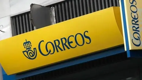 img/b/R29vZ2xl/AVvXsEhOwD9bzD8_JBmXwf_n_vAI8oGug9sn2dGpz2csCHnbijp0kW-V8uiJgO9v2Ip1pmLT0WdTZKlx9aH6oh_mvaYnua8c10faohVChrFa9I8hCHi0JyFyxZ9PF3cslog2kuZY8rieDQgr7zNO/w640-h412/Correos-imagen_con_logo.jpg