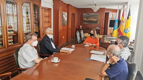 img/a/AVvXsEhY2eSCN60EUBYX4oirPxAZfA-TnYdOPExn3c2_GwUrL4wGIasB8-V9FGSCstbSKYIVCZbkoev6RUGyVChZZ85461luiUt1wyDDn8_TVwazN7oWMq71z5DCPnjoYG1bjU5u1VIEBn4286DlcIL3b_wjOem2a5Zk7ckVIRW3vG0xFTACgLzuk2dX4ZpMDg=w640-h480