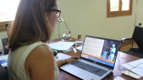 img/a/AVvXsEionNSJwfP-Ru7eVqJYEBzTVOhVEuOTyz0qXF0tFd1Kh7FnTspjfjzLHxOPBWLPaShnF8c3M-oGIt1Hx4QG5L3uZy6agwen94kzs2laRxKHmRozm0IK1ln9DNnqpStczRLNnCwiPsSkr7alEwiz_cDX1zTeDfx3JMEW1FTOlErlk_shnRejwinYvrbQRg=w640-h426