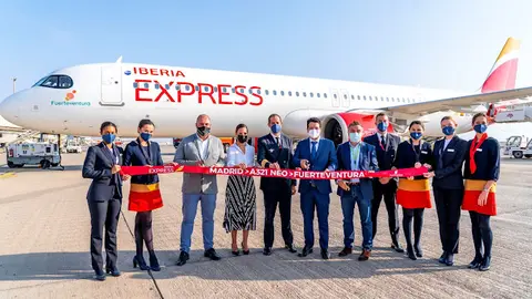 img/a/AVvXsEgC1EN-Ep50bLxZ_iE9NHiYSs4o2DTSvlqHos_vfwnmTpD9WSMe5o7C3w3KFOWIySGWon06OkP6S7D4XdlUZ5wMP7Gh6035XiP8EoZyJMLcXqde-Bj1R9QErsuoCCZVpusY-Bwqi_4VVxjFovG9cktP_3n5u_ju2-V8EolFoc2ANDeOEPh5Dxo1uT5b_w=w640-h426