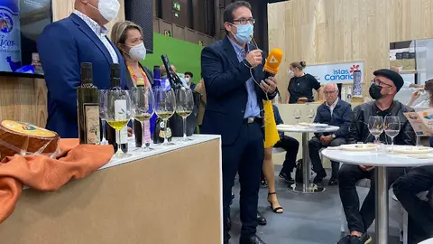 img/a/AVvXsEhgQ-ea17KzNuPIFGr3m7Fu9wZ4t6z_HHtNFL9JS1mE82FOII_VUW9ONkrhMhy5j9Egj7lT0QnYh2CzwtNWvguMW-1kMlgxVR-zrl4diroE93ADtPUfqskN8S8d1WkeM1wWWPtGVza7Z1qtCABSHjJd1cJqefTO8Wk3-WNXU4qutpBCFRuRj4B_HlORfg=w640-h480