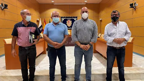 img/a/AVvXsEgBN3G4T-huoDRX_vSKlPViYS6XaohhioBRL2ImLjxwIE5A9hgdu9TzfkAA8iw93cmzpUI7JbZqTShcJ7cv1d6NCKOs3M-kemN9JvGpX3BPZ0CYj6isZLqk1vREeVGw7T7SATC4GW7Of8D_Q-d9FAcjARD6c9lkUOi1LDB2L6orXIdZV8ogjOfM835CzQ=w640-h480