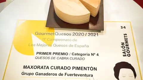 img/a/AVvXsEgMla0DjA_RjlTsPa4VZ2e7ZpuFtrJYR3jl7NXhWjeI3ss1W8lDySjeU9dTjW7tdfGcUAzb4ZfR6zfNvOuOJtX3LglQOKM_tAjbGG1UT3kHUVBjbp6ywho0FM-NzzWnM_QzNLl-j9Ye6gTEs8iZfd5nXSPQsQW40EXnMzmSijJSg8Bxw1L0bSnsrDKAtw=w640-h556