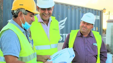 img/a/AVvXsEjpVlARjXpmLZwuMk5lbrwDlN2U0wk1dh387ghLTXPZL_7VhTR5jA_MTr6zx-aeb4aBsbH_L6pstCLpkETDY5_Wr9gns9LTWZaQ5mAnRnilIiZkBEDJ1TC62GtGyiSraUP-IXjk_2UJ1esf2qpcsmbS-jGEriLQUmnAMscPNwORz43dUce_hvNGF5YUuQ=w640-h426