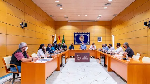 img/a/AVvXsEhN1x6jm7e618AWKh8vBcQy4v6YsHMs2clVysU7RbmRJBuBMJrXZq_Mk560I9-00eDpSOM19lzo4WOzbKW5fwdDHmASQP7AwI2_59DGEiQN6hQphXuK5ze39fBjF5XRE1xkRsjkxnGgtejPvuxp8OZGVW7gkVFaDatHLfsC6v8ObHGrIHX9RnhBTM5BOg=w640-h426