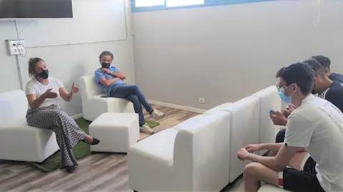 img/a/AVvXsEghtf_ZOI0UDnszoAGad6iH4myirSVT_9fPpvxo549DloIyiT1sJAh7VxpWfqFNEVNKmAKMNAqZXLYGGTF8yrlyyd51wShnxxfILGcXKp33myaIC8AcB9mMxEQyFmTAYMMmgLsrGZ5ZqaWk7LogN2TFxLgjMbLUPHlLLg64-pgWiXT0KxoG0UOm5gTKgw=w640-h312