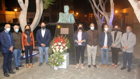 img/a/AVvXsEi24BIv9jnu3FKaAYfF8D4btHy6AUtB2rCnE29CRbZbudour8NwoOxeiwYrPk6uUgpzKkkzCKqKTz5EEZIT7C50UENOfaWa-R9r6yu4Hv-D1Cgsn8Wx2Y6wCpAGHkUH1hejoAx1Qa5lHxW0cisCBQWDpmks6rf_2L-E8faW1NoQbmldhIn8NSZICh3U2A=w640-h426