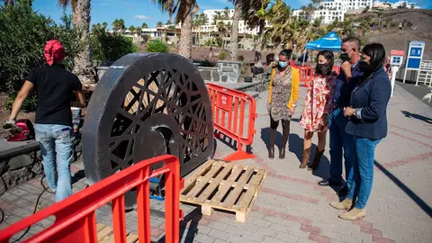 img/a/AVvXsEg1CyFBeToOV46GI9KVGtEgdWRA4PuuK7tvPBzotN5U-DHC11QObM2w2OpTnj_n3HbqrlbmL5jVP0onseNV3yzuSpIf_HX6jXKlKnF7au6ppkHYVEBgoS5SU9e27qSxFnHCq409xMBGegSOkN-QaiCyggPaDoZU5TWpXKis2T2nGyxiwTOo3T1cyjZUnQ=w640-h428