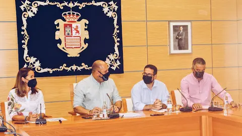 img/a/AVvXsEgAhfqcswRI81MbzcwbnLFCpfeXNbIKDOKZ3Lk84KtwY1xuDXbN8309C-KLko_M6kldPz46KmLUde06MR34kr492cl76We_dNJSSWEXgP7DjELpvSmmMArU0HLEG2jTF27VFHqiA_NzXazvD-kBw8U_xq5Ijiq6xjhnzHOn19fnrW6wsjE0hTnpW0LYJg=w640-h418