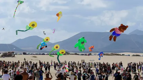 img/a/AVvXsEiiKG70pn4PVj5zNV7VzXs-radsYqVkn89wXKfKHDYElVm0I-8FEKtxkpK93GC8eU1XqGfbz2BmTjTgBpRj2I7-5yAoWIcmCwwqO1ybEm-1jG0VdsjJWgzWeOL78pLnufDD_XxxdB99k85mLRo3_iGuNvet5G7ZgvZfEJfxtIOVB7rngaEA0l4cOcaGEQ=w640-h426