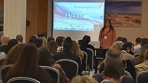 img/a/AVvXsEgFNJLuWHXYavrxhcAsQBxhIS9PlIJZk1VQF51LXdywa94lcTQLE2jFAQIxlfCjvs8PcvqvBTPX9MA6wFMa2G8k1d6JOOgHDu1jIOjmcrkjutY3c8v71heQ7rcIaAiqx97BSW8gXY6VyWFGeDe3l8xwyujQYIBrjyHLEwI8fLlLL9eOdEy3XGDWZ910nw=w640-h480