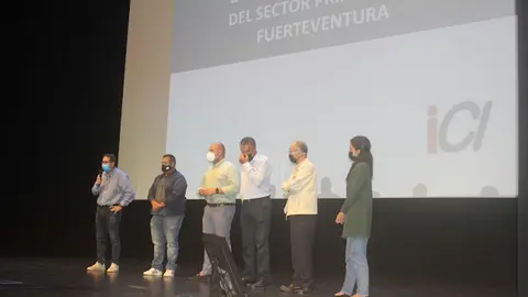 img/a/AVvXsEivbwdtMJEGNiwc1fmAD9NR9k7lkFh4O9yRp6-KM3lr4KQ1Z1NsDKHJ1dw_xLPKyA0KDx7jc5NarsKLVxFmGPYH1oZGrbI39PhxWfFNCymLLszAziKuHXL9NOfYdIKHvPhyHBM7eaHJfFJ9HFTs13J171A46Z_6k54p4KO0UYekVxUc2ajxebnu-EmTnw=w640-h454