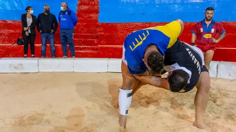 img/a/AVvXsEhroJ1NwTfrsa-jl17s1gsXQ3FpNVm3VAi3JqlDrg9KFXIO30Yayz1KntIQ-vZcHA9KljSG_0FgiRzetkLj2sfbdgDHaJGQVELdI_Do7rfeQjVOBzNBPWC9cOgbpk0UygWonL_NkHCPA__OvtRM3qAi33MxcEPpgyL-Z5fOygwBeekmSYDdlLxGQQAyCA=w640-h434