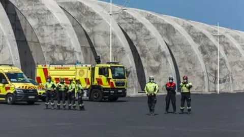 img/a/AVvXsEhi3uHHGH-pMHr6Pd3ime9SRYsQOJilIQc8k44d5uLhzDpM0ERUErbVaQZSJl1tD-ibPoE1bT1_SjxhTPhlqFdquROYYh5vZji-JxUuOzEgt8wfzNkdD96TWEcBznQJufzyEdGvEtMNrPtRVLNxBAotFquuAdhmES19eh-_ZTLWBd9clgp4AwEQzagbYA=w640-h426