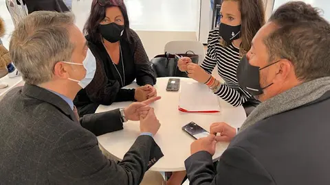 img/a/AVvXsEgGjkgG4uJg4wAZA5k5_8apxQWzHuRYBjbf47EIFxcIStBpW8uM3LoVEnleccFftwQ0ACimugL1Af2s-lVk6T4mXiIx3cf2hFzUefEfJ2Dqcn7nmMDVJTqAQyaNfI69mZKHiBJkfXfsBB4G_TC5xcArQBBzLvIJp68AaSo37OyFD6MhdW3pgE0JP6rbzA=w640-h480