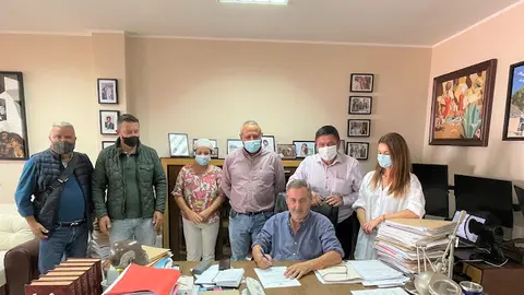 img/a/AVvXsEh0DafJUCELTG_yXfm-XKuTe0M317yc6VBd7JhQVxqdOQW8sZKq8-RDr4B0qGvVkfVH_3badeIMwFSMBFVX6RHNXIS2w0UP-K82jIeFaE6kAVY0E_AlbPjK3rSe5VemqWBpAGC1gRPBhUMuZXolL3QvQvbFCi0g6FZZYhIDWuBE0E7Y7gzm8nHjz83kgA=w640-h490