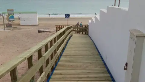 img/a/AVvXsEhUeMh8R0hN4R-laV8YTZUYgHsYzovs6wgpsApMNVHoxkIJpKoMKybHRVkQ4qVR_aw1_6YhSQMm7ZVK-eSdF3APbeCBsR_2ma3QOMqcyr_Rohf1rEN-usDTT5hBfmzxPByNFenaZPmqu0t3QemCGZj6lOo3lNnsEX5OrrVSOdAFfwfFqaNs4yuf5kqUKg=w556-h640