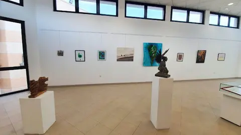 img/a/AVvXsEiPq-jV_RlWFrsHSs2KNSCUVv-kvmcp2JZntr62X0nqgmarMpkb5FZSNCkVfRUCy0e-En-Y54GCucZmCHin0Y9256O1FyfwWv06mFUglJWf4r5ureNSc6oxS3PV8CoR0AzjNsgqS-ht_JRauNEuM_-ZULDneF8SE_SMJUrv_P7aGjOkxIS5P3-rjF9sig=w640-h480