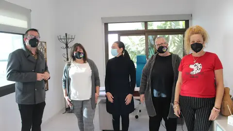 img/a/AVvXsEjRCEOC4cw7vKBS3sggJCoVNa37od8GBELb5b2Q7ate3UB5wBeRRyeCOMRDATlrPSSrOe_Rm8Dn2sZCq5BWkwW265w_mL30z4aPefo_pYh3zbpOhurgcwE6lqA0VORVah09-HDyhKEbBfX4fx85LVgDbHh4N3tBcJYmrwMwWc1DC3XYxXTyzTfzqd1Rcg=w640-h426