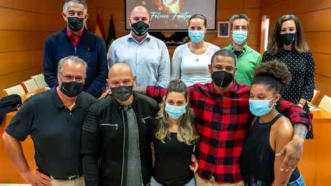 img/a/AVvXsEjVyhjsdghH2UQedUx7zmkQ17oxBPhMzSU65_OhHwfD9bcxUb66_4raf9vompZm_Sn7KjUdZAjECkeqpEFSj4WKmIVerBsF9ENXGrLd73dIXy3HtzumGwmKV_w--G40y0V_3O3cyKsJjeCHnZJRLknpuT2utBGF5UiuMEY-09QFNFQtpyMv1Gc79_CdiQ=w640-h430