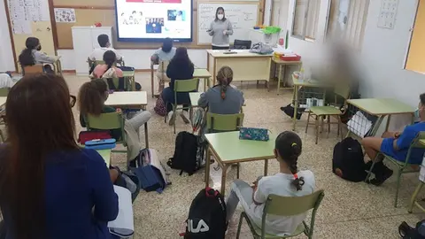 img/a/AVvXsEhQcSe4wxv0QSMnSmoUYdRhT82dxNxzDoIv-ggoffqevCGDfEON70sWShPrDJMehYJZqb_mGh_1la2eWRhinLD4ASdWC3S7z9B2CT8z4f5Uqwt-YJj_CJHK1O0VyfwaUSJGL4XNk7P_3QlNpujt1RjHicqVAS0sAn3g2zP2jC-Ofqhe-dBhjwxDtMDcgg=w640-h480