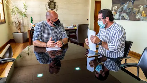 img/a/AVvXsEhY4AY58IY3FIuJffk6TmYI5ksTNfFDYWnbt9vtXenM9GOhHdBdZT9ktlvj7miUdk9omX7w8OeqKOK90WS42acoLXw5IQe85OH-2-qKFTziSDcnLPnpJUYr_EJjvnDOK3YG7PC1LtZpDO7bJOdGeOt8c9ks6H6Ztl7MMZ9h9Rvam0pu_tEvrK8b6PwuoQ=w640-h426