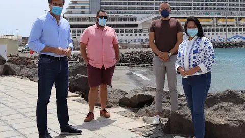 img/a/AVvXsEhDwwcmF9u4D09qWt9GEEmB71r_TBYAB8giiU0CRd1S8b45AItsQWEO5HWUQ0DVZg8St8Ikq1SQBY6XHHKohbiF4lorkeabmXlPThMHRwZ2lynUx0Bqi_Am4OMW7QPRQDGjYmg_fbEXGsbaJqZQfyqf61Y_BQNJiQb-Ppx727sQ1_J_ufqOFQ2GuGhCFg=w640-h442