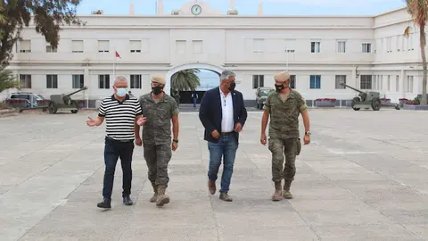 img/a/AVvXsEiZ8hLHGzFwD2u7Wx6FRUJv2TGCYG_jTIM2yeNaqyQQfkME-1qX7UnSMfVFIo2Y-tEigaU9u3LosWMzzlqzQJ6XxaeEMUZB9JKoONnkMl0FBJB3HCslmKo6zQXDDrwFUQ51xxkrTsaEm-k88C0aPTJMzyThREWBKdMP1ela9TG7-0xcJA5oKuHBGqq7Xg=w640-h426