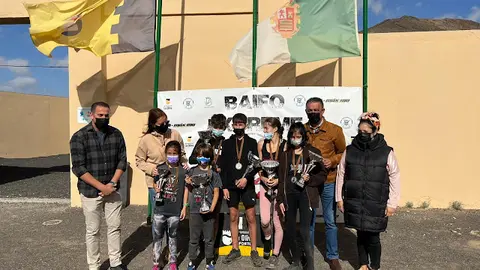 img/a/AVvXsEiylp27RqZIvU87J9xnAfsymxC0aq5Rm5fxT3c7h2GNyYuiXMydZgOu-P1Babw247jfJ8s5gW7QU7VX2NCZAodQV0gtRfT-6lVRVvHO2w8GF6LKoC5R2wu_rLIkTOSJPiN5JvgYgzTrXBpJ54SJedZNjAHPHi-u-r6_JMxe3219tTwl6phKnUaYbWATew=w640-h480