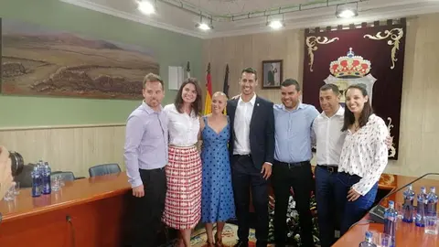 img/a/AVvXsEi2ecxHfuIwpE7d2N1xJoFHwJgfCZKc7D5PmtdxF3UIZPsrz4E1WDsBggN_zoGZ-iZ7lwB_3nvtDROAW6IrXLg3MkTCjM9hGUN3K6wIS5ROOxOEC31jXg1IJn2LWt_FUkfDHgkUSEDOlzMoUdgkCaxOZo8O1eA37c8yiDxIylnWJtS-9KFULw9VmvwE6w=w640-h480