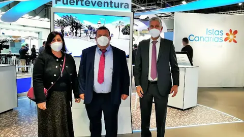 img/a/AVvXsEgDm23ovQJkpGtNG7Ka3T6FjcLXa72OQyDKccBYJHpuEf5U_3RVQ47-4g4q1UL8R00LPgH4VWHBACnJHDrPY_OvbvRPO3bSgWkOLyLRS-SciXl9gyNDHSNRy9rDpNZJh8eXl0b-FIwOkqWCvFA3fzVMrJ8WK8T6AB37uuJz0EOAFqcNIDdqJxXEdGrxOQ=w640-h480