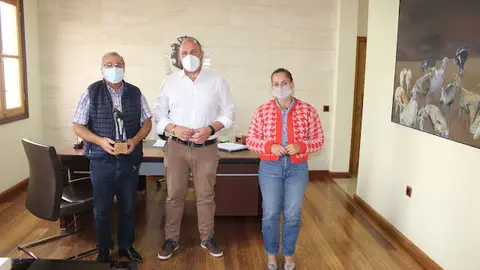 img/a/AVvXsEgP_wxcSbWsQu-38h7kWKzTXW2hXe2GuD4fD5UTxjQ7qA17h3HWAaP8SZsIMdHwNVCrqf7P75oOiSiPW2SFYdXSXQDrCaC3LedJ225RtG6kvwxAY-AL3_DH1RzTsdhgpkth3Il-3BXho5L02UALircxeOGiY8VF8GeFMJwjwfjMvkIH01qTahz6fENd-Q=w640-h426