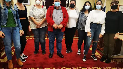 img/a/AVvXsEhNBk3cHwzC-0ZPuI-pGOdP9maHorhu1CLUg2eDfJjThDrXElrg6XrNTGzVyh3QnODC2PqWbWZcj6aUu22V8zpNM8saToVgpACEHO7MldelZwuKIaZ817Ngjsko7R23dNdCHJ5f2kpHmN5dx5BJrB6vWcGDSGFer_55IYN0X93qQ9CC9OOG9KxVLis0wQ=w640-h480