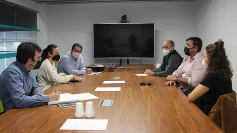 img/a/AVvXsEjGR9VPsxuhwoMmzZ1VkUZ1wU3kDOGjkfaqBdZPUOJcBADW5WO_hXjSlbmlGAOzLSfGeG6N-Xx5w20Rt4BucNtbHvPG7U4SQqpttpxsQwaMOIluWvT2O2BT7hKrARlULnhyCrr7pNXP_Qr4jMeQZHaZfi3iFbYK2O3RTlJmJ-Ih9yTUaofF9l6mpqDiFQ=w640-h426