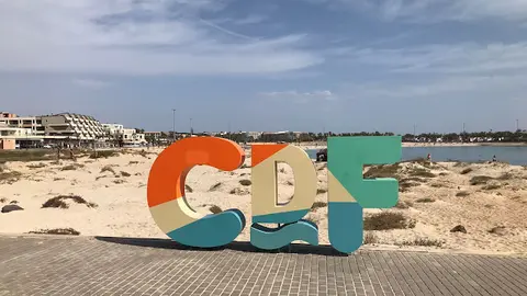 img/a/AVvXsEiBSFJux1Hj_ay2iobEpANyFoLEIMykbcqyfoWgukyxD6t-OsAsy4QZDinpHaX0rEPWxi0_EJDj_lqqU3HEHuln8WIDjK23p5EVG4OBJhud-3TslNywoDUbmJ8eox8nviXlJOhEaIn7UnbWyw19Yr3sxKPnP2SPVanegFVXyiW80ae3HfwIUj9A5ggz6Q=w640-h480