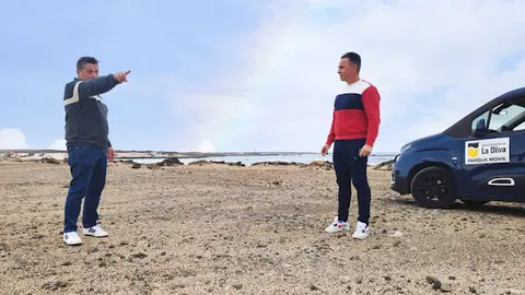 img/a/AVvXsEg2fOS2C_I_S_S8yrNJqLev4_z6sDXWeL0elsVh9hpJ9ANim-pHkZfZooYaOWqTaoEsNbn3jrd-xRPzt8MZMrWYHZDXiLBv2D0MnMz920aLYeDmSxYnmlfEYxe_7geQE-uvLE1q3VQEVoKVTZHd389Z8TvdqSHiyTblp23wwtjWqR1be6bE80EgkpkyRg=w640-h446