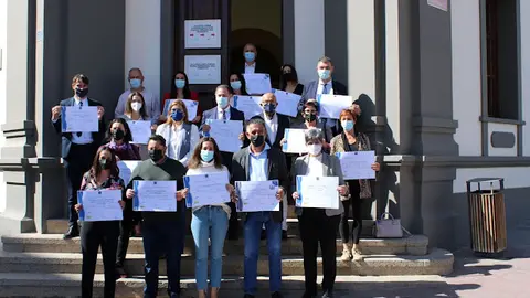 img/a/AVvXsEjn-Na8YnDO0CykyhF5UMKC6QuJ1W5BEZlWNVYKrrHaslpNb4gzmC_1PKerwJ6uYukFmd6dZT92rALG-wrmAWC3sSV3M_jQh13wjW0lZXGFZS7DdRjRu-LH2X474wYaSl8W35beTrrxrv4X051EqrD7b1xOZgZamZsiH1N0sowM392FaaId7BaTP7goSA=w640-h426