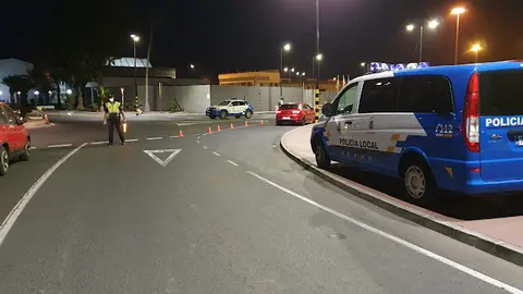 img/a/AVvXsEiiIvE4jU81rhkY68fDbs5ruwejxfOHHVVoJH6HfGDRmrrHv8wHW4gbMwpU6xpiUbFB-1G4XG_Ca47BvatMBhuQC92dnHeeD5-fW1bxf9ZJM8vj0zV48bjwnXKHnBvcq6R8JvQ5hoJuu8_WXiQfo51o-XwumgF72BBM4lBgZ_xCUk2Zb9UfVKB2j3wkZw=w640-h480