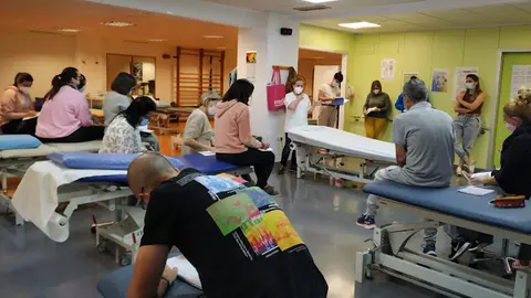 img/a/AVvXsEiJEAF6YxEDgq_k9VBv6S9cqQNerIkh49W5-9pkFNF4a7shae1dSBnXYp09guHPbbf2bVyeGeNSnSTIBFE5VG8rhaHYQYr_-u4OqVhjrtfj0GTOo3iInoXV1nfRmh0QD-9jk3X6K_EJcHd4h6bIeXx0em3MyJX9sfId755DO9sTLuSmTYGIIpkuR8VcuA=w640-h446