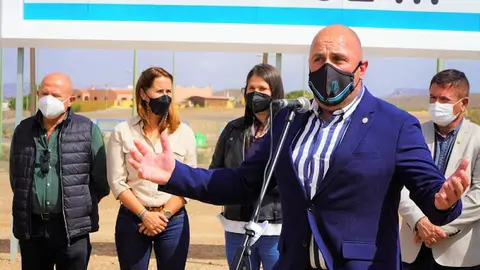 img/a/AVvXsEh2GVX9grA59dhHkeIVc7HjDa2iFQSC3hhoa8ADsEZxtmI1IlF--EFEN-Ldqy9ry9xVq5_FUweAUUTO8i_PBYLqU8TxgXWiz73G4jcfvwJPQPxYS4PXkMFqQBFqRmfBrZEuN2_cE_LcOs34H8epa49dM4ewdpww2jlNcADmLyEST66EGWRn9ybGNZNZbA=w640-h426