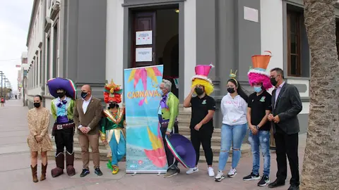 img/a/AVvXsEhs-uu7lsj33jzVesmpBgUO6OmD99Efd3UM6QnFmhC9P3sDAVQjb1O5My_T7F08bpTrUxxMOykFJPFEccm07Z8o1ZP0LyPhHLBEyVaC8XsfbuGvizUOjQ79WK0qrQUq4YwnlgjX5pVuipS2ouzn9g8t1xR_m7OQ_GqDUUvKpfNJF8hoqqQvmKflzMfSQg=w640-h426