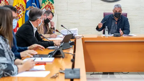 img/a/AVvXsEj0ERIS8kcRv6aB1lvfRfzw8_oLnX9EzXJyiiG3Dxx8qV7NeukJfe9920uPl6MuphA1JiNFnT-BcZzRg3T3Fhe-vDfeSZBpXlTdN-YKi5Mymu_wC-9vq-6ILmoqD_hBiL07AX7Zsb_xVbmpMyXwtf6Mx567kdE4WlqtiN--NuKACePflIRrRNr8bHBimg=w640-h426