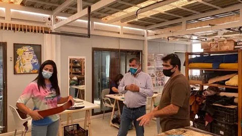 img/a/AVvXsEjf-lgOHvP1lYL7o_h5KsX_9LtEYTHla36xaCGJLm4nv_7A7F2_jtbTUlpxtJIBz9D0iafkidk1tCpPAZsmwlJpt9D0fp0EPUvjanG3YaoSK05el2_IxgXZNhoTFvH1-_pgg4FwPpr-q63grma3YGmGR_JQct9U157us75IbNifnUBvr50bQ3z2iFjTUw=w640-h480