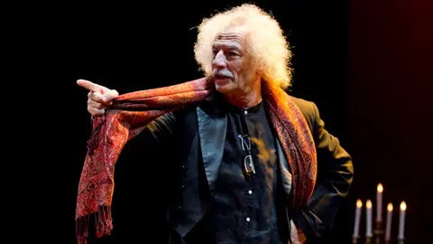 img/a/AVvXsEi1Oa19WEaNwn9B814BEW8AMVzlgah5ZQ7DlWCa-hYjOOKaOEBI9XrxFX-45CLSgRU3lFcEv05S-ISD6er2xjIXcq78X5c5DkhkIzInrbOO72tePMQlV4vGlBJOlJds_AwXLi93oCux_PzPe5TeXmD_aiAXhOUDRRx_qMWm-XXzYDFkPF3QyINS6Ei_3w=w640-h426