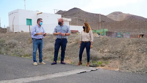 img/a/AVvXsEhlywj0eBWYNzmJLhtbda_XFq-UNz48VpnGi41GoGi4ZcqT7YvFdX6N27Tdsjyr4BxUwhsbQAWSe-jT3iZ3C9XF23Ksj3MveZJxV03EeD3wOlizAbHAA6AKZzTySNZm4sLZQuDyOYyJcSBy6D9JbOAcuuAqK7l6L8GEmPNryWEMNisyeM1UbdOYFDV9iQ=w640-h426